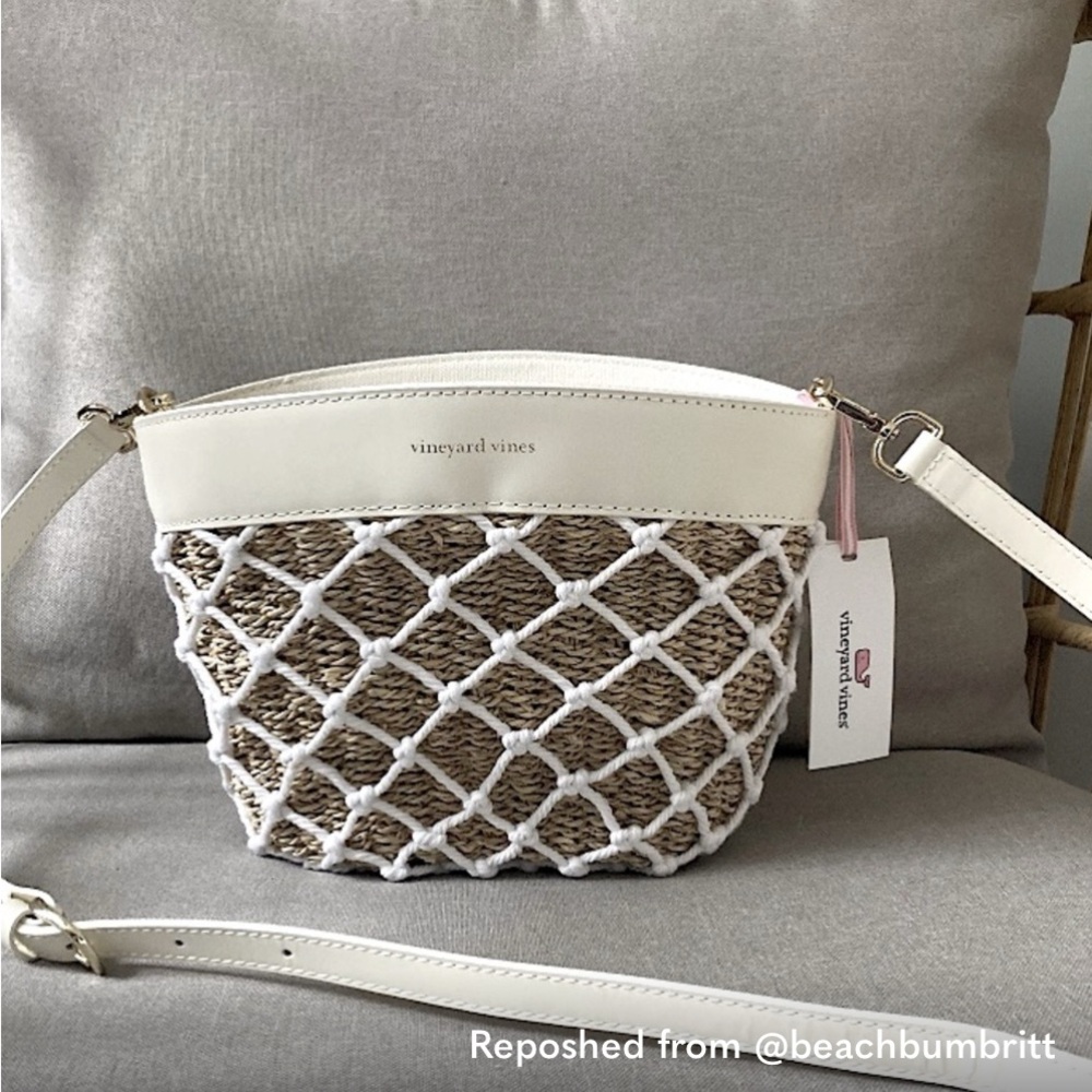 Vineyard Vines White and Tan Crossbody Bag
